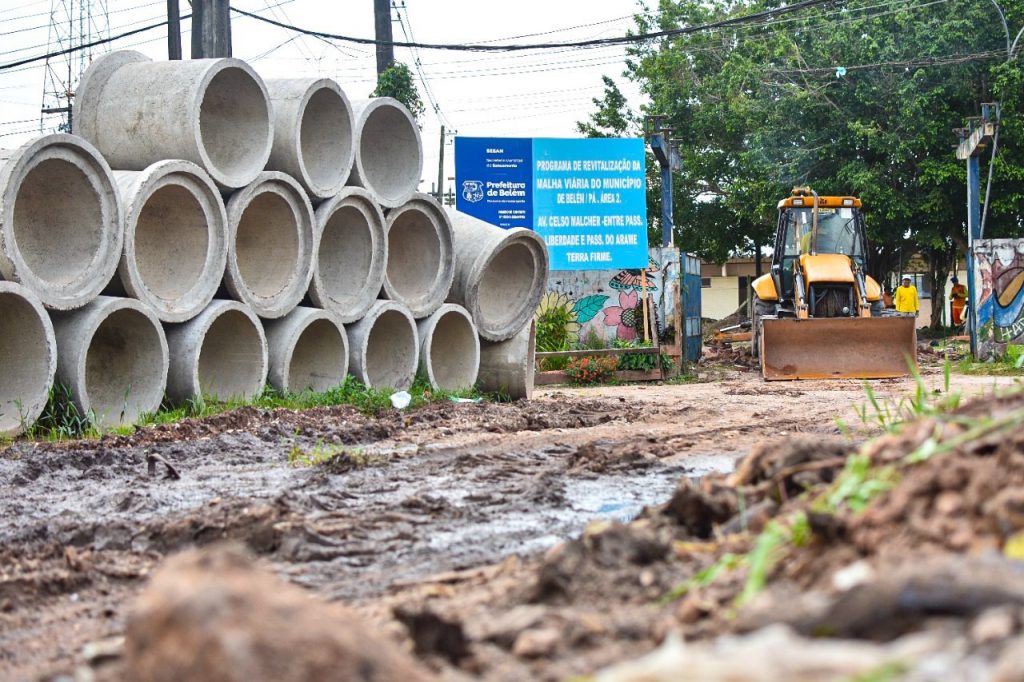 Obras de drenagem começam na avenida Celso Malcher