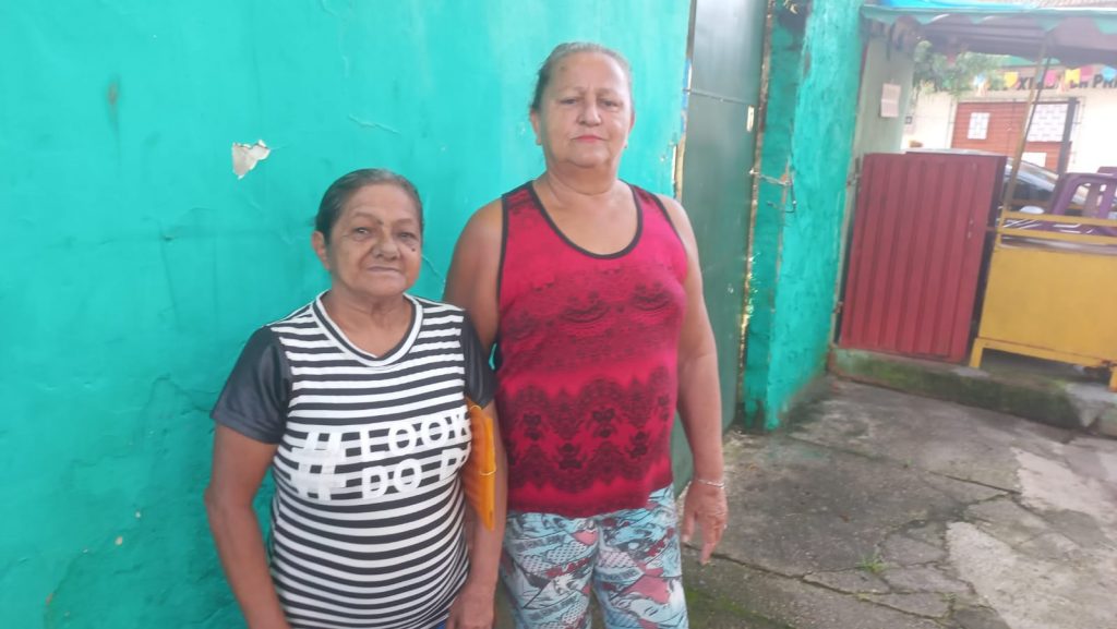 As amigas Cleide Maria e Maria do Socorro aprovaram a iniciativa pois garante a emissão de documentos perto de casa.