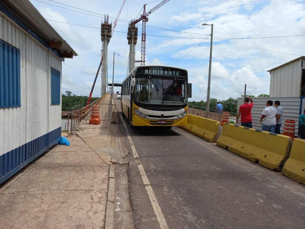 Com a liberação da ponte, a Semob adota medida relacionadas ao transporte de passageiro por ônibus em Outeiro.
