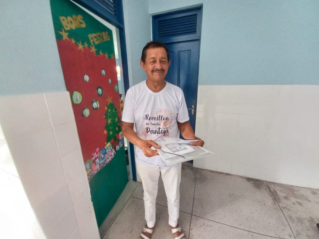 O marítimo José Haroldo Noronha Soares aproveitou para fazer dois atendimentos, a Credencial para vaga de estacionamento para idoso e a 2ª via do cartão Sênior.