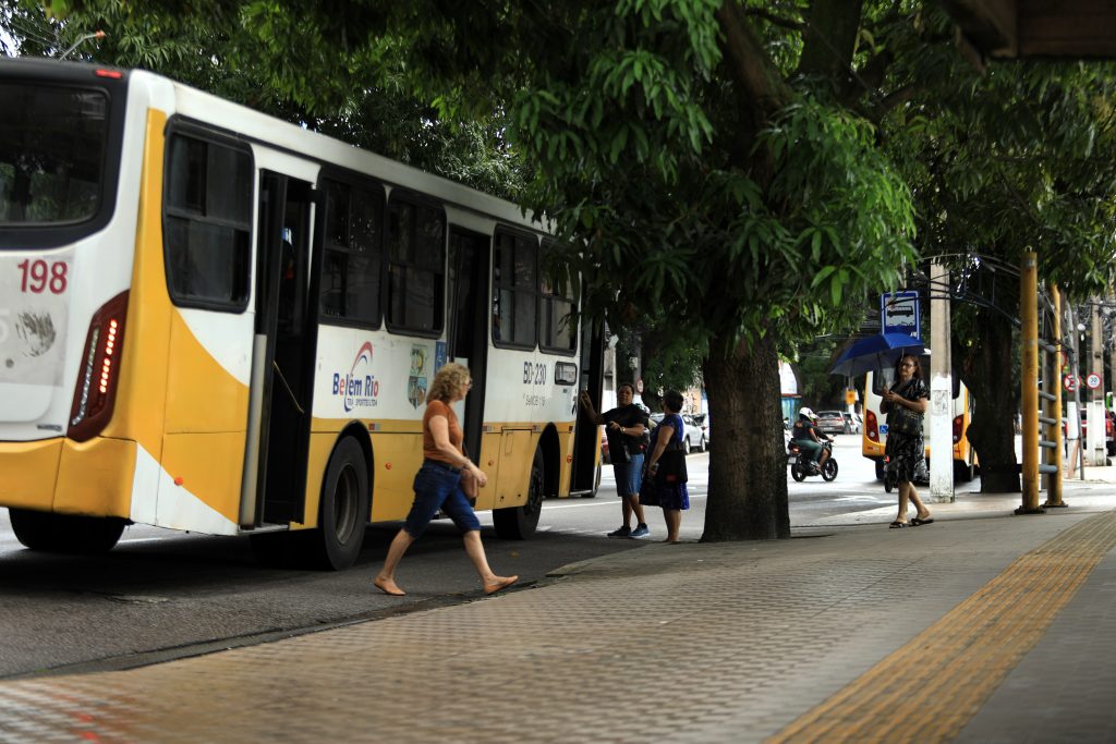 Prefeitura, FNP e municípios da RMB participam do seminário Governança Metropolitana no Transporte Público, para debater e encontrar soluções de melhorias à malha viária pública