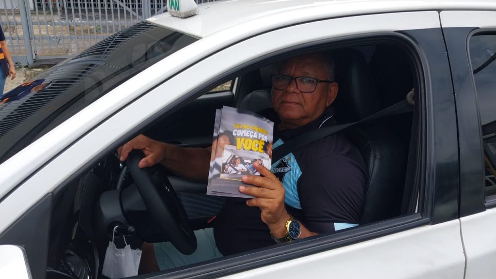 “Muito boa essa iniciativa. Serve de alerta para quem está saindo da cidade, se for dirigir, não beba”, elogiou o taxista Antônio Moreira.